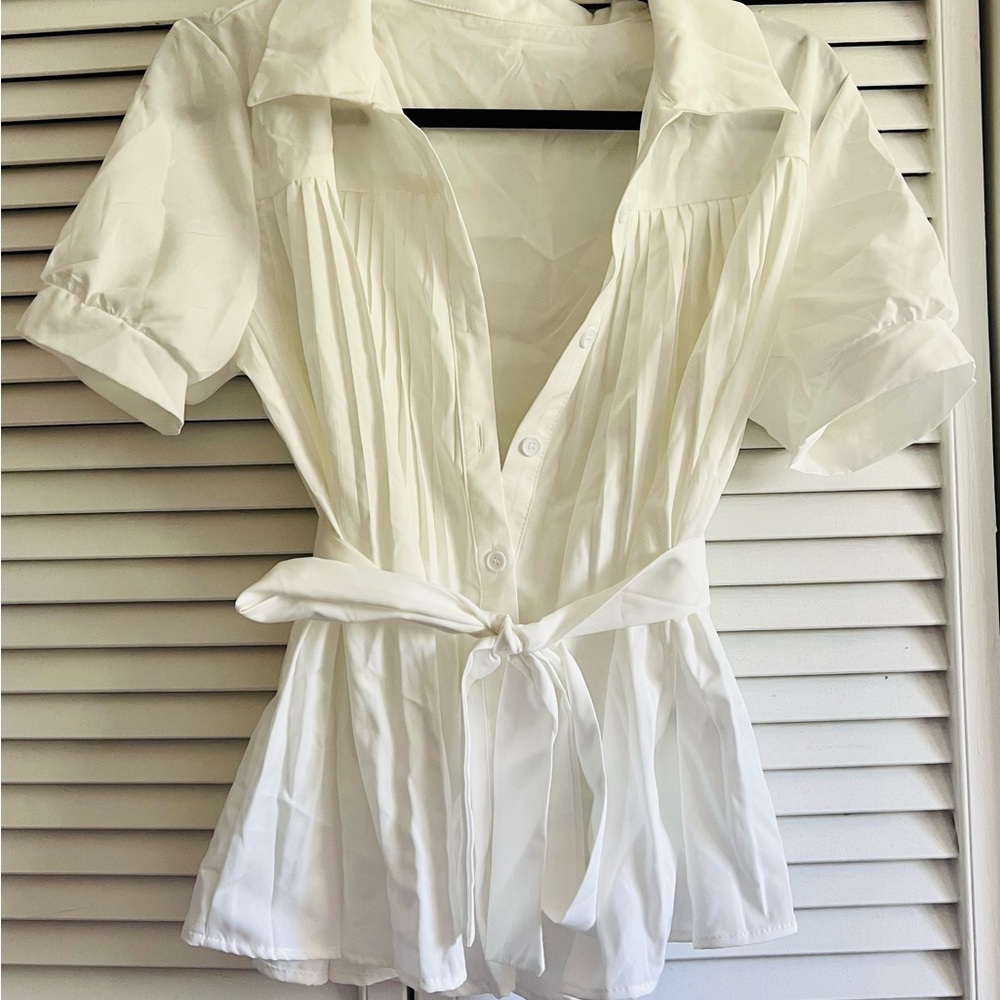 Elegant White Women's Top